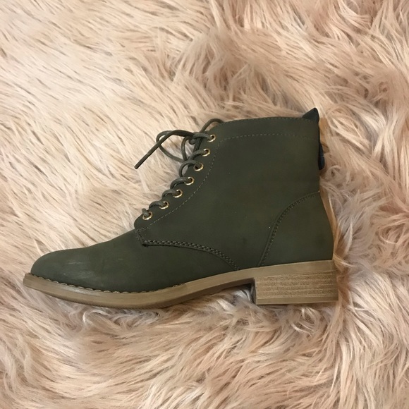 Green Zippered Booties - Picture 2 of 4